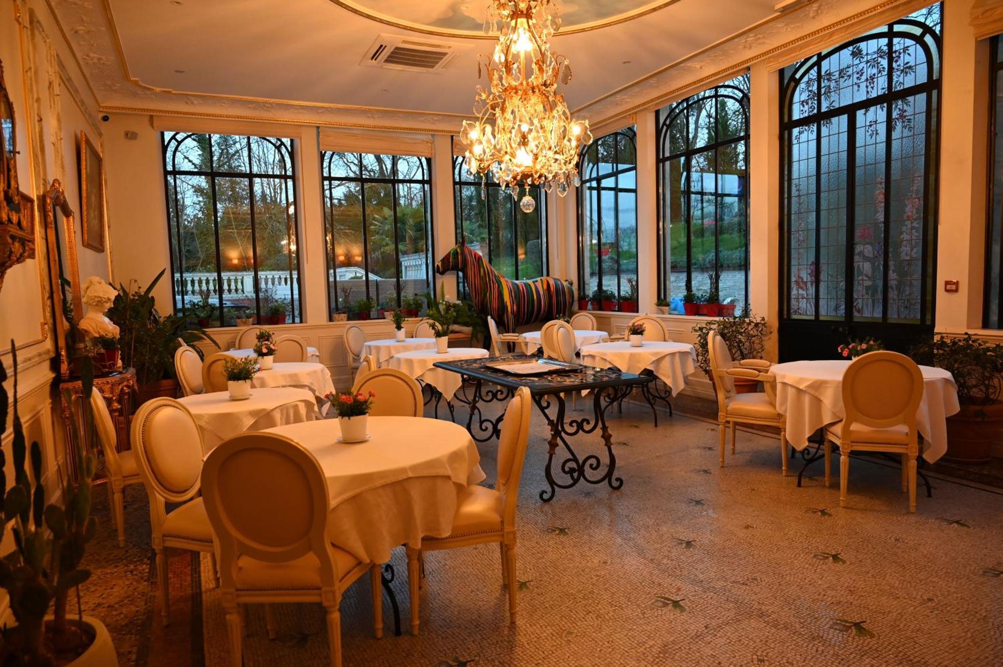 Hôtel La Villa Eugene Épernay Exterior foto